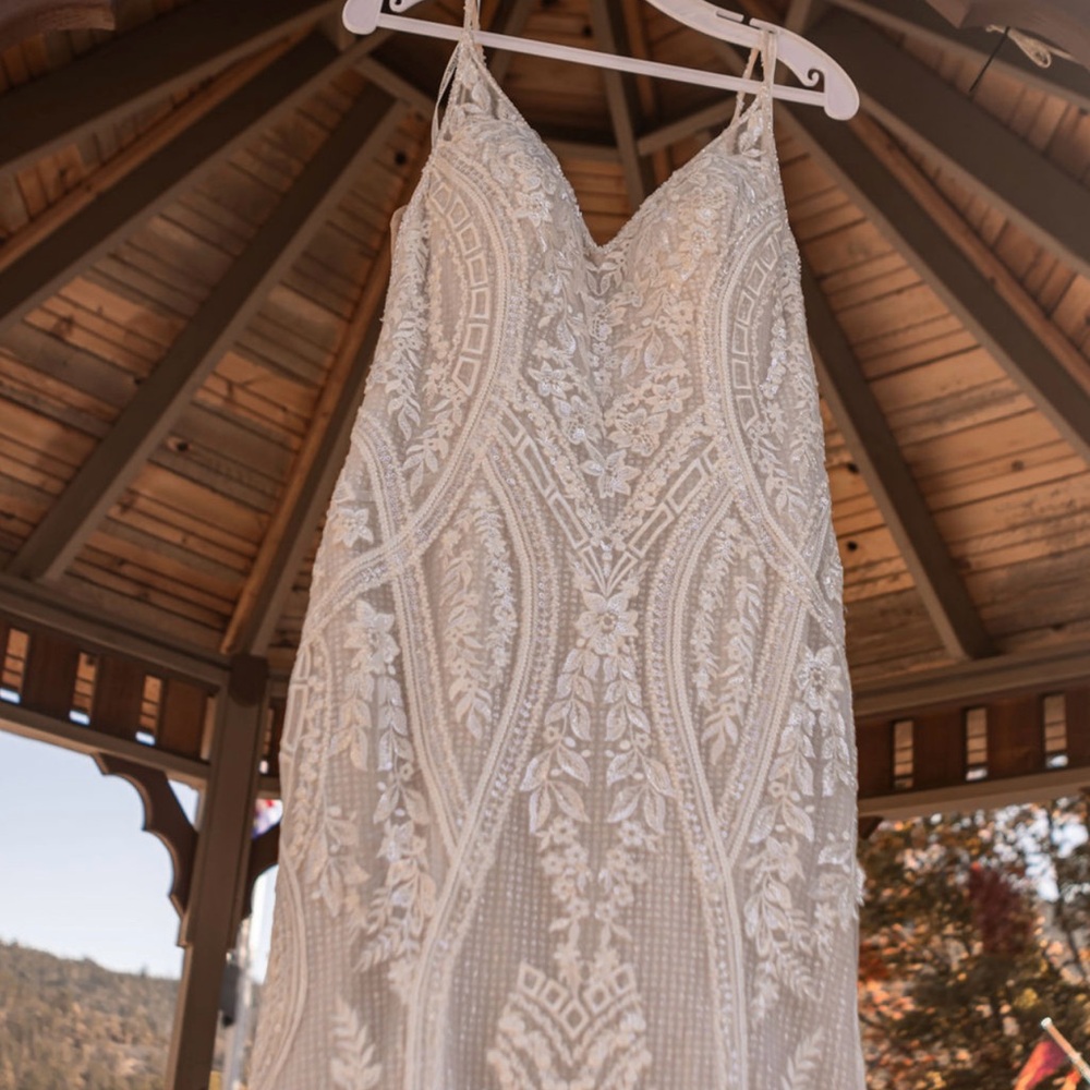 20’s style wedding dress